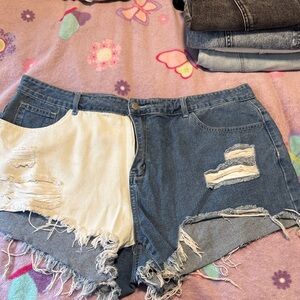 Denim Two-Tone Distressed Women’s Shorts - Blue & Cream